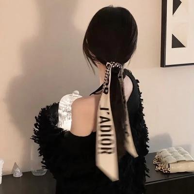叔比狗:尼斯湖大水怪